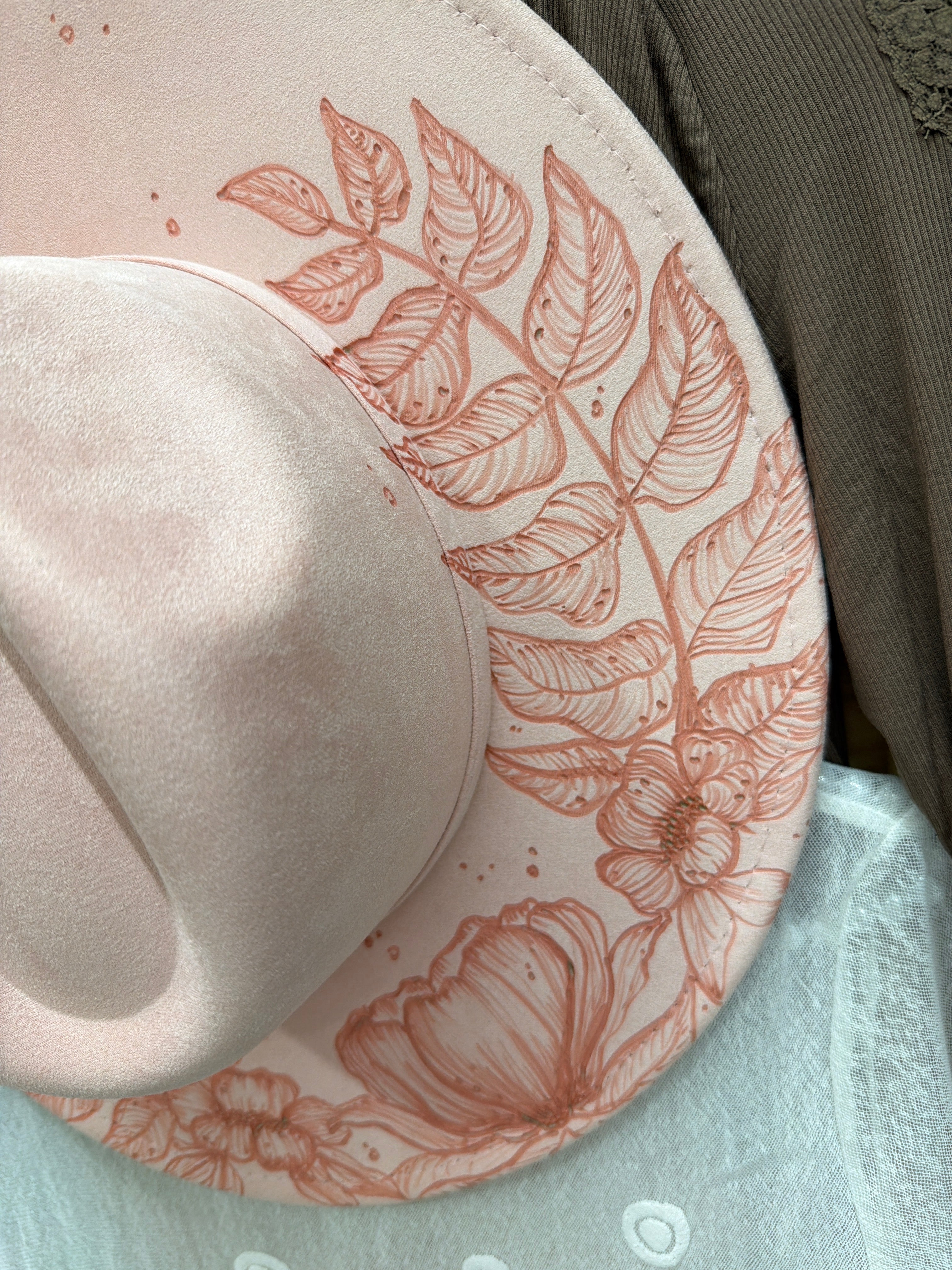 Pink floral hummingbird