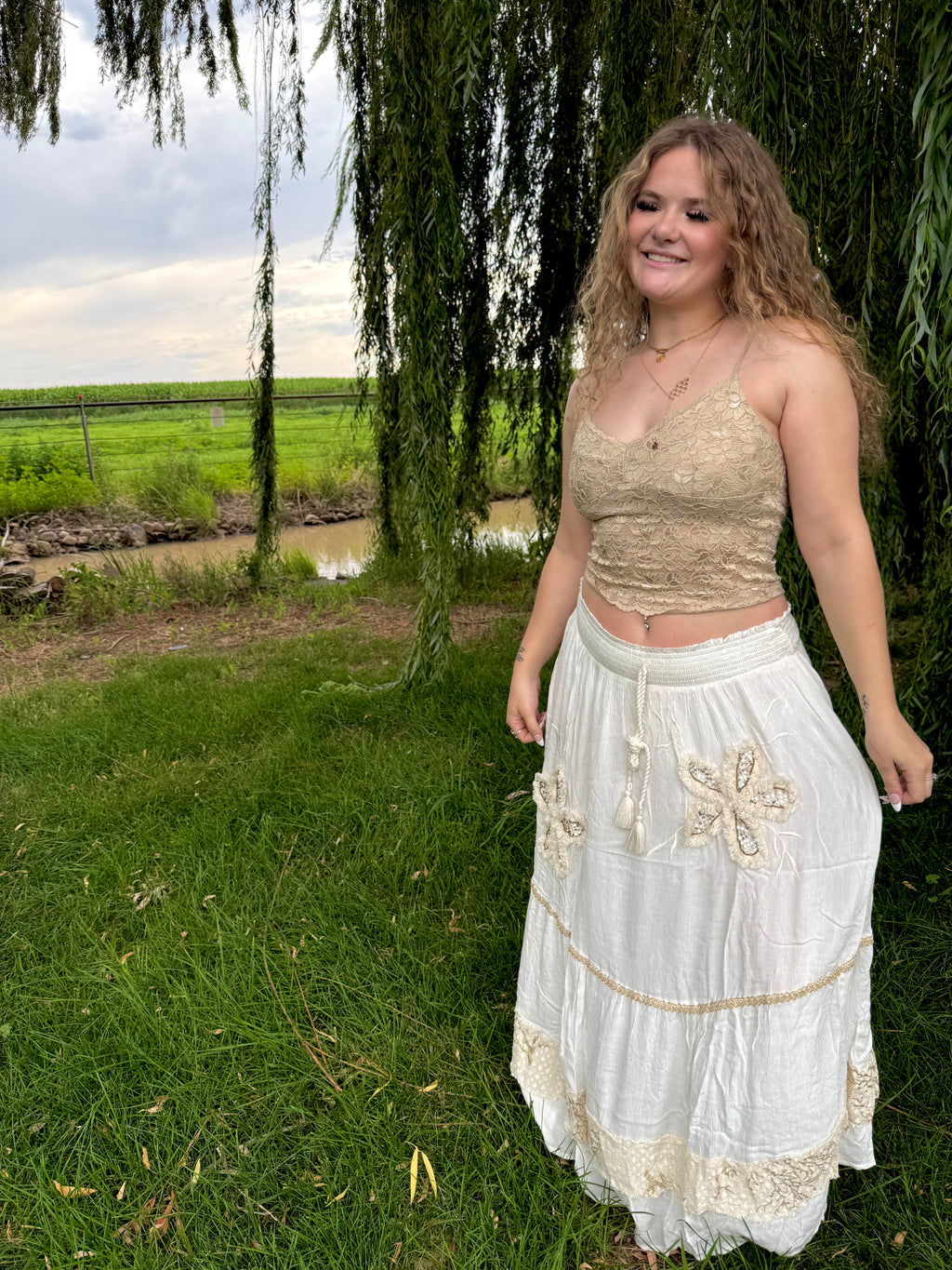 Floral Embroidery Ruffle Skirt