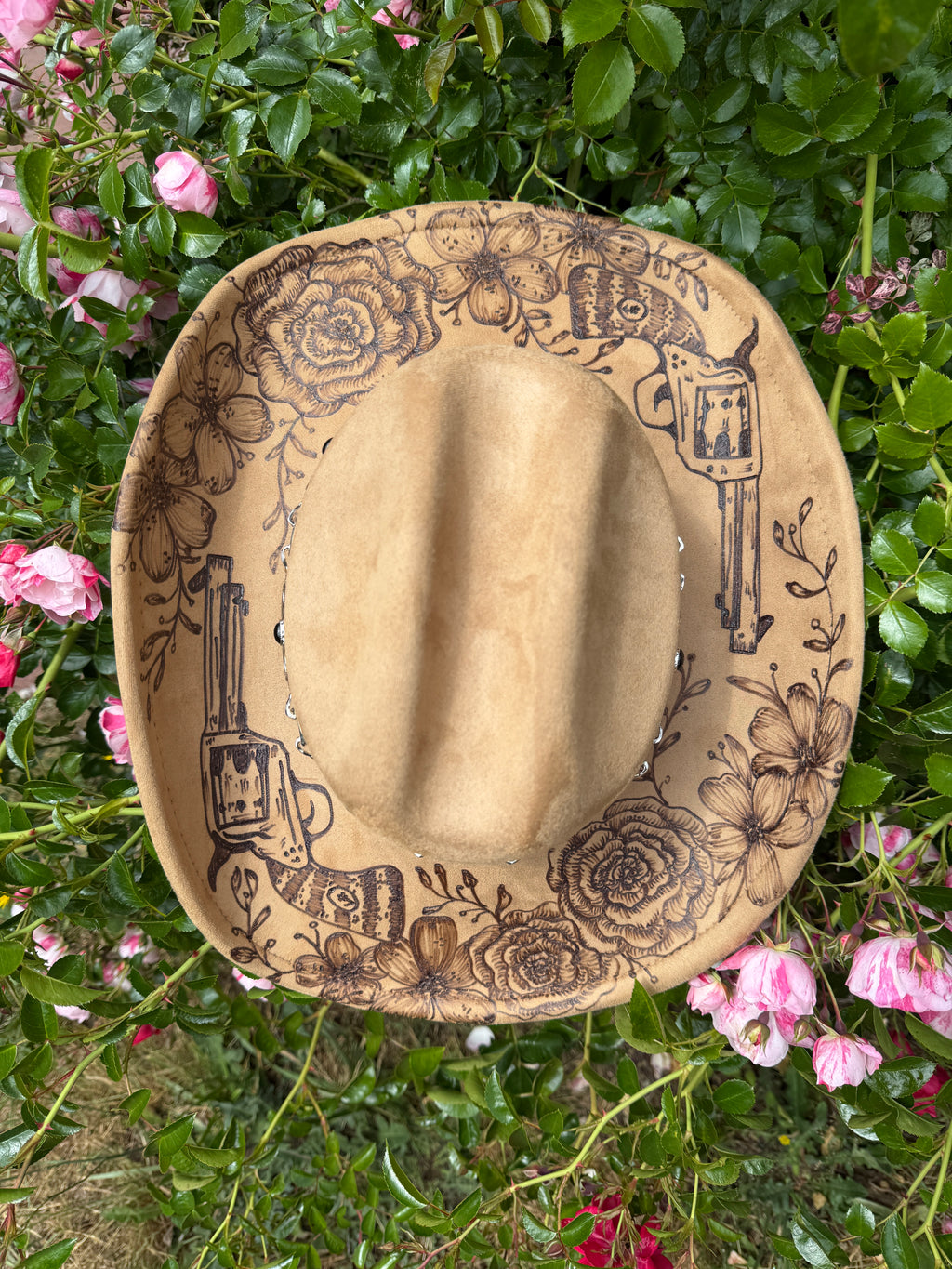 Large Design - cowgirl hat