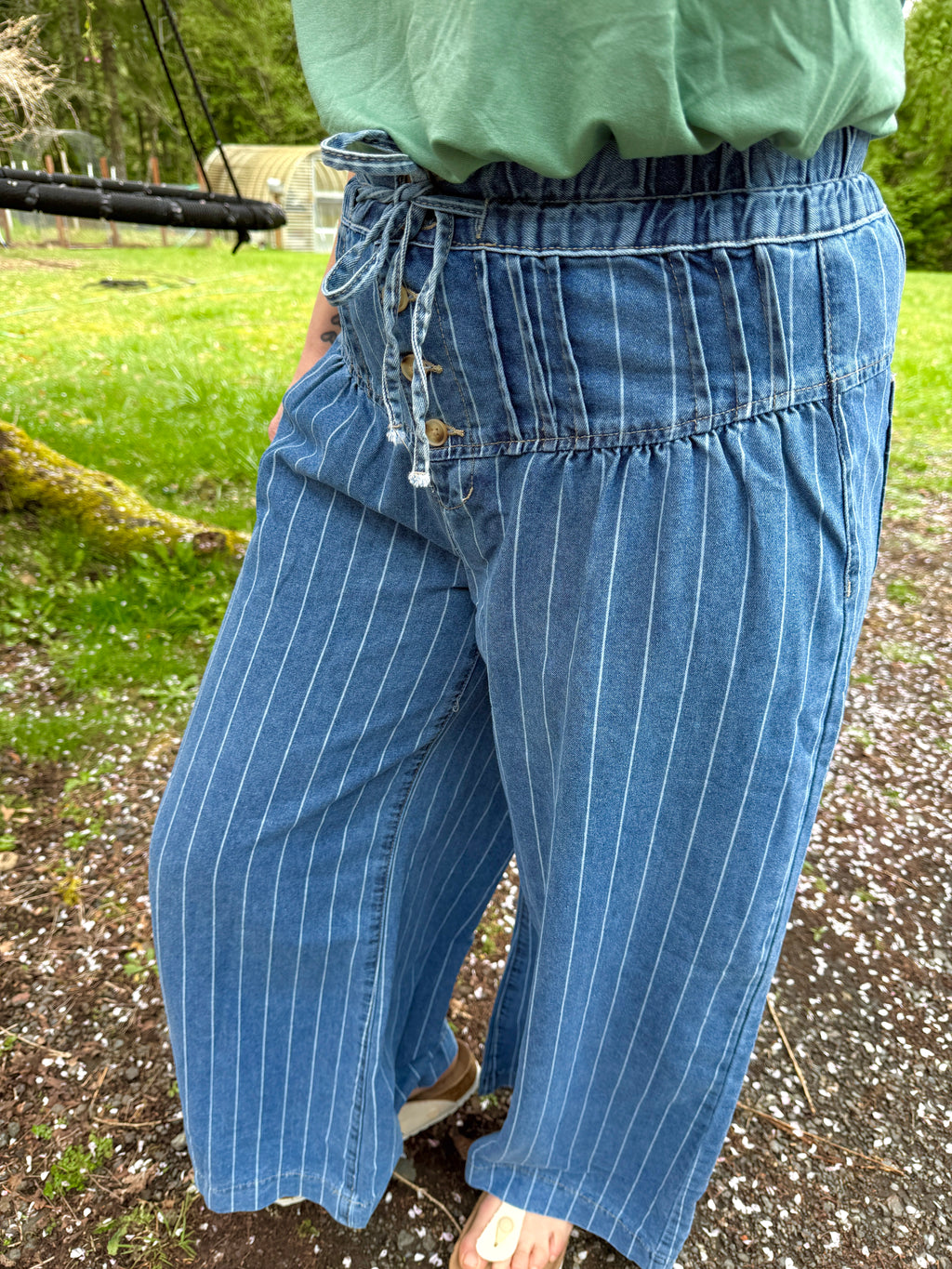 Striped Bonnie button Jeans