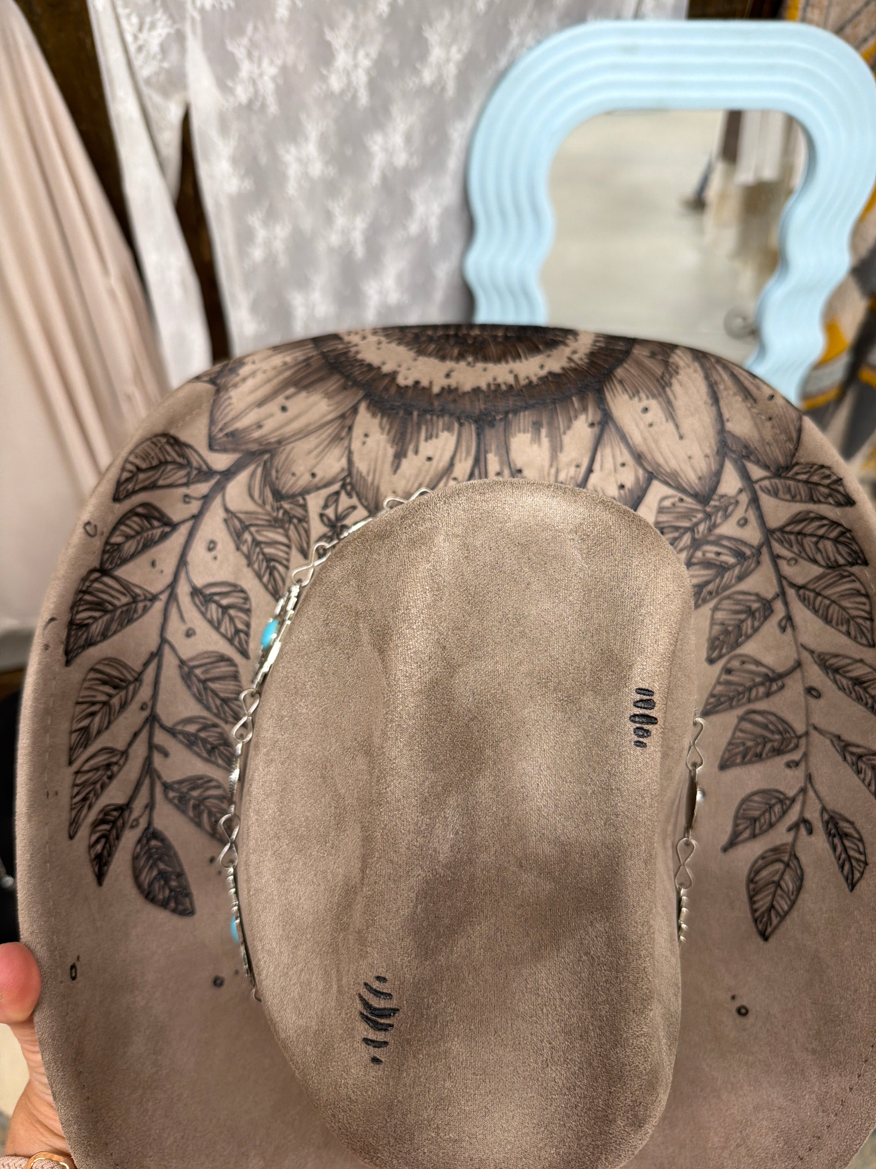 Medium Design- cowgirl hat