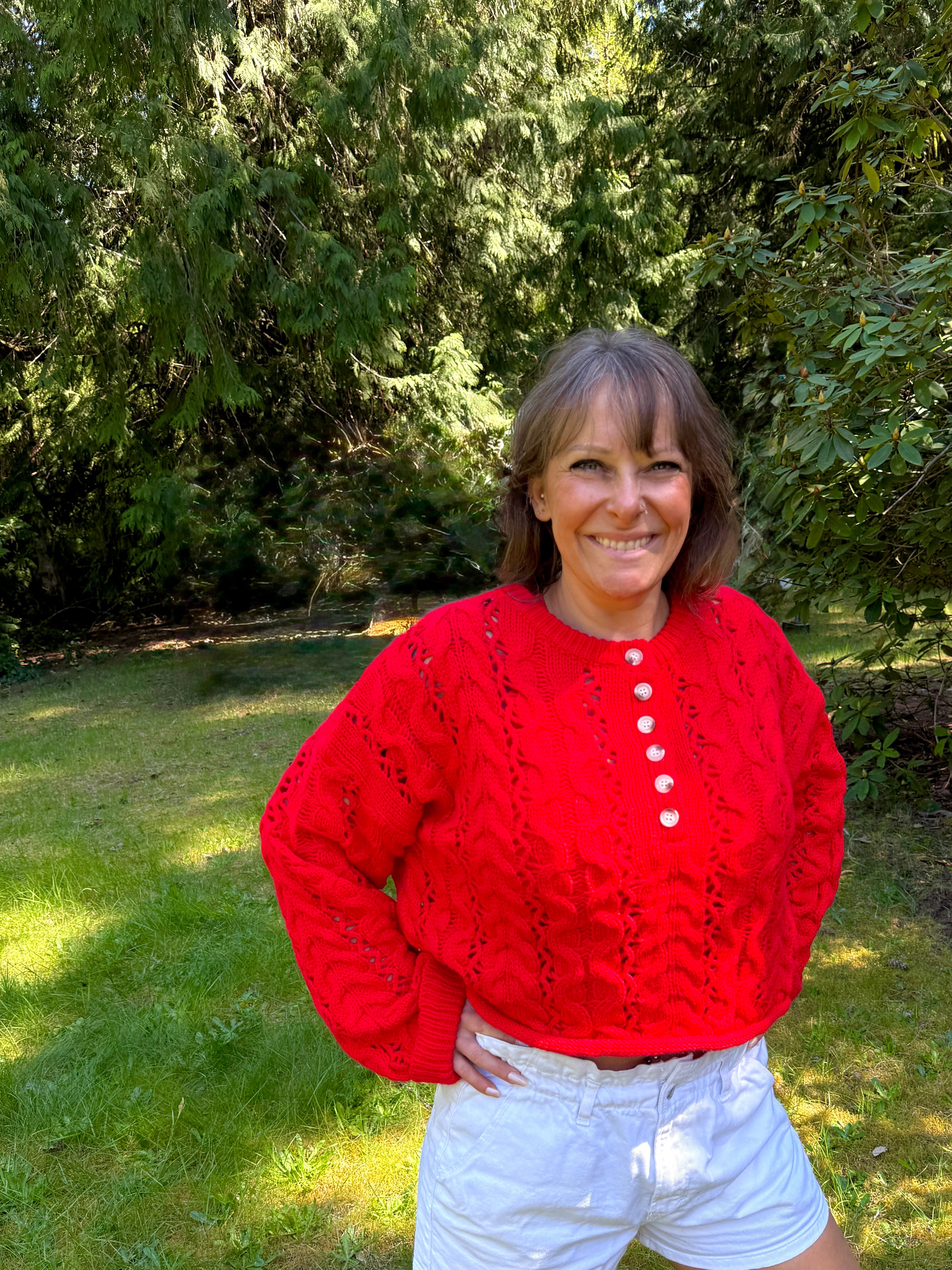 Cropped Button Pullover Sweater - Red